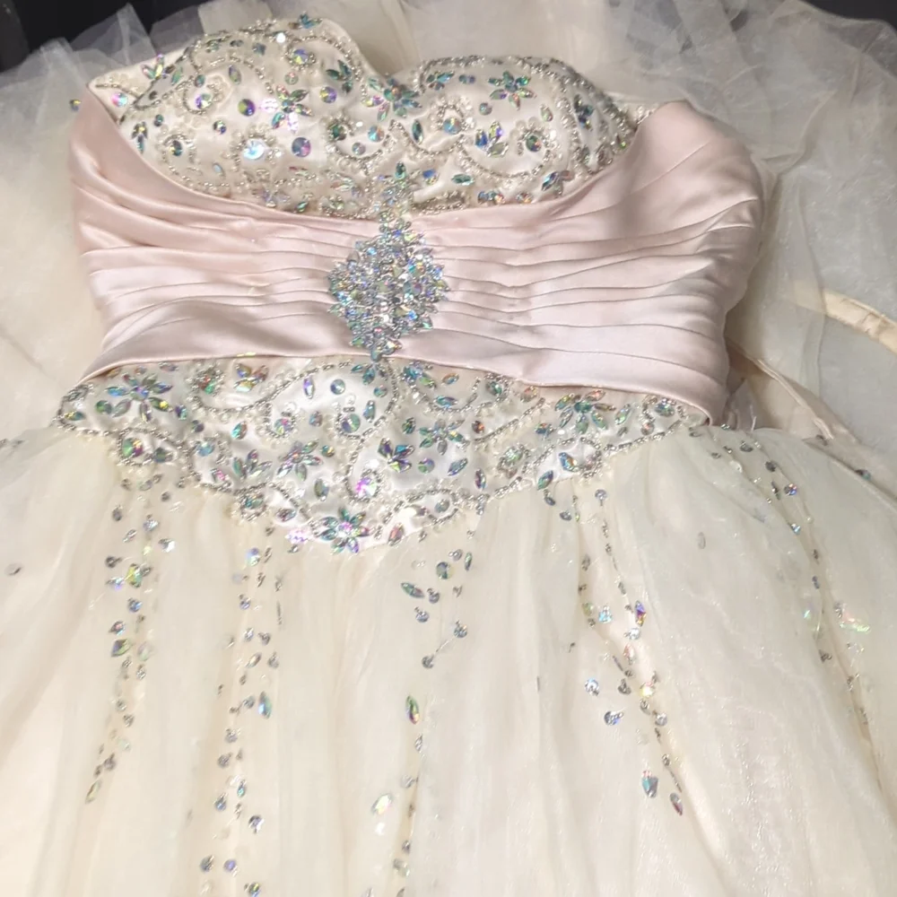 Prom Dress - Picture 1 of 7